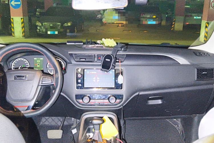 Used Qoros 5 2017 1.6T Automatic Prestige Model
