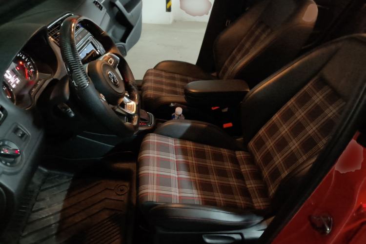 Used Volkswagen Polo 2016 1.4TSI GTI Left Front Seat