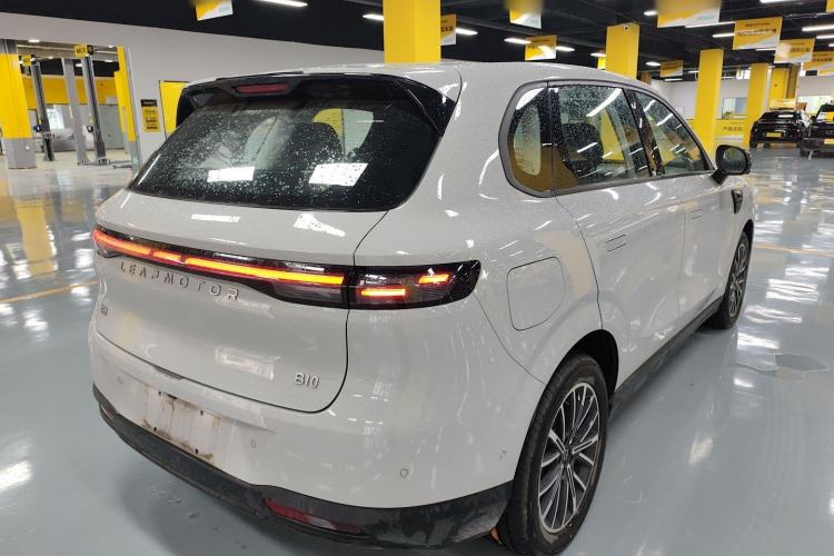 Used Leapmotor B10 2025 510 Joyful Edition Rear Right 45 Deg