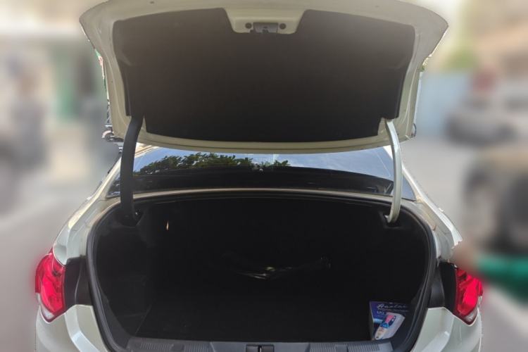 Used Citroen C4L 2014 1.8L Intelligent Drive Manual Enjoyment Model
