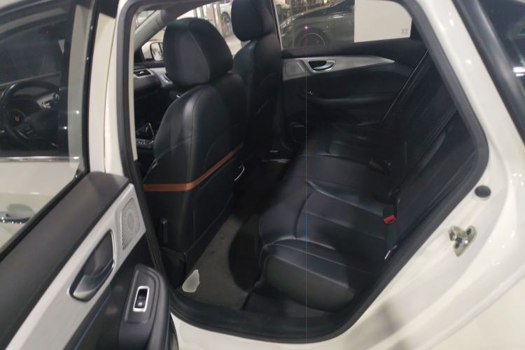 Used Rising ER6 2020 620 km Smart Edition
