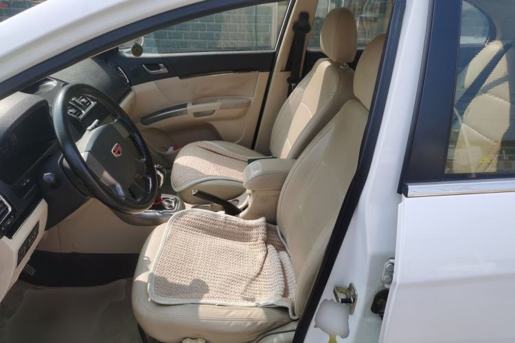 Used Geely Auto Classic Emgrand 2013 Sedan 1.8L Manual Elite Model