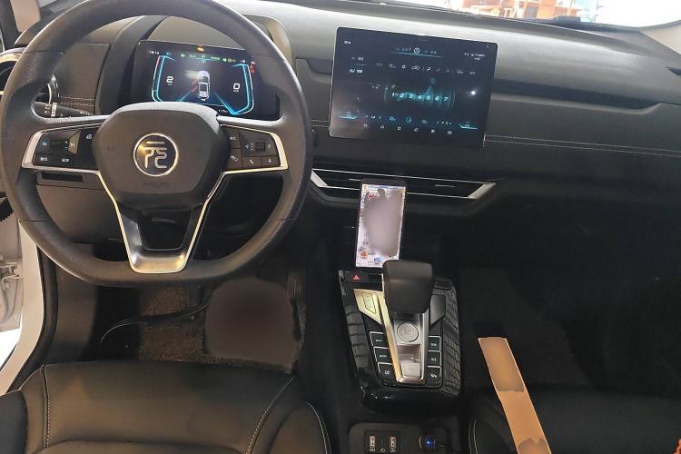 Used BYD Yuan New Energy 2019 EV360 Smart Connect Enjoyment Model Interior 2