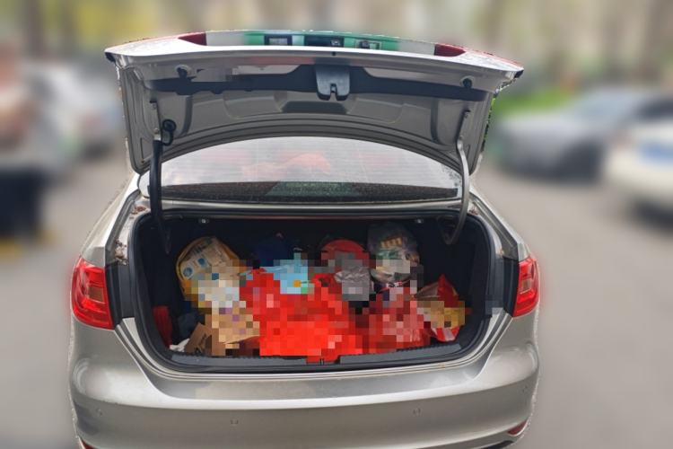 Used Volkswagen Sagitar 2014 1.6L Automatic Comfort Model Trunk