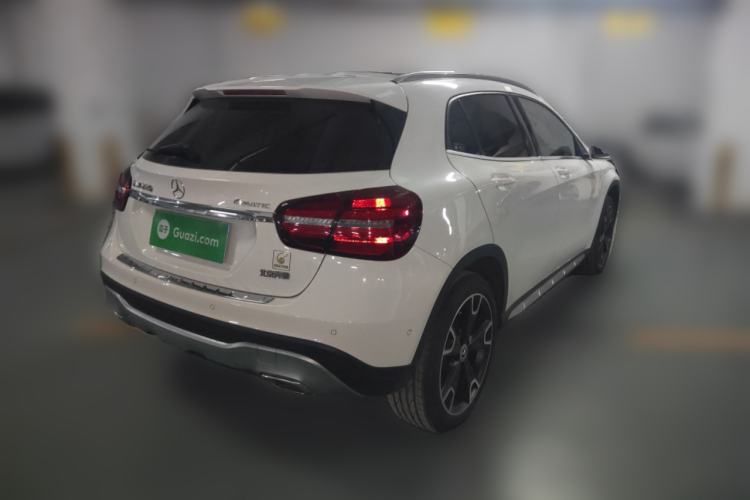 Used Mercedes-Benz GLA 2017 GLA 220 4MATIC Fashion Model