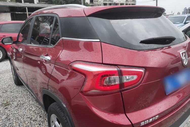 Used Baojun 510 2017 1.5L Manual Fashion Model