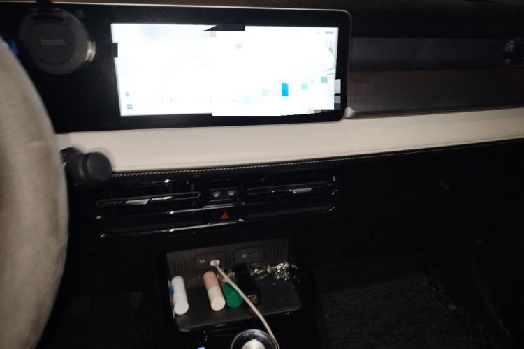 Used Geometry E Firefly 2024 301km Flowing Light
