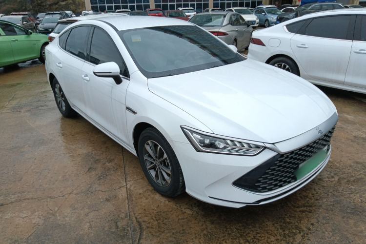 Used BYD Qin PLUS 2024 HONOR Edition DM-i 55KM Leading Model
