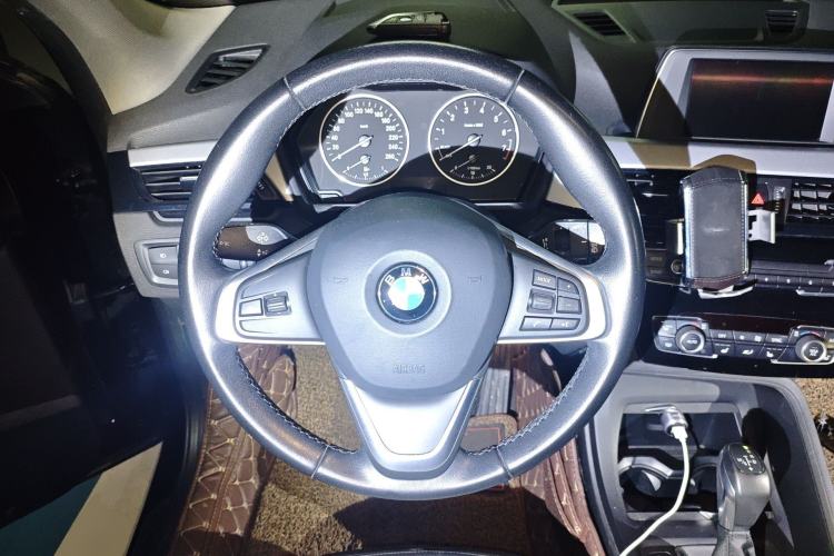 Used BMW X1 2016 sDrive18Li Premium Edition