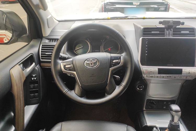 Used Toyota Prado 2018 3.5L Automatic TX-L with Rear-Mounted Spare Tire Steering Wheel