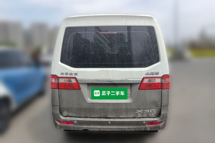 Used Jinbei Hiace X30 2023 1.5L Business-Style Passenger Van 5/6/7-Seater Non-Air-Conditioned Version SWC15M
