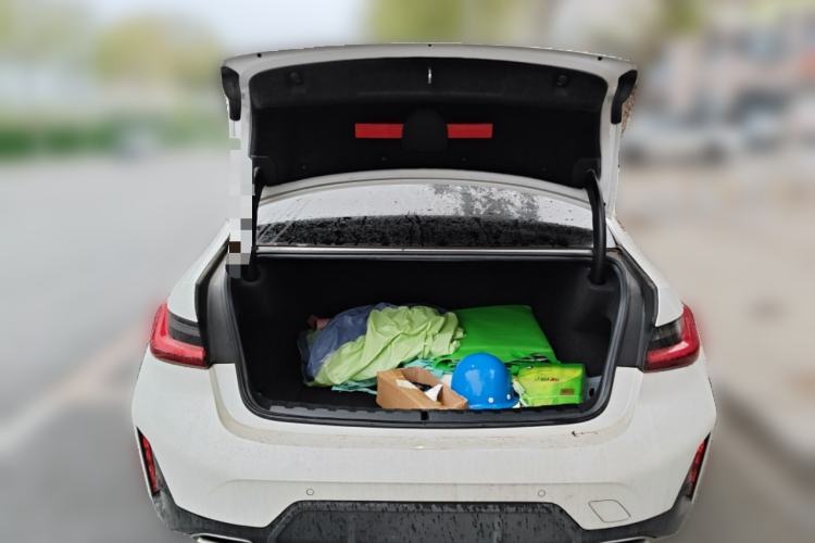 Used BMW 3 Series 2023 320i M Sport Package Trunk