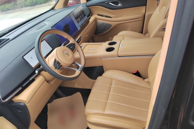 Used VOYAH Dream 2025 PHEV Four-Wheel-Drive Flagship Kunpeng Edition Left Front Seat