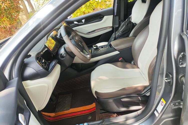 Used BYD Qin PLUS 2024 HONOR Edition DM-i 55KM Leading Model Left Front Seat