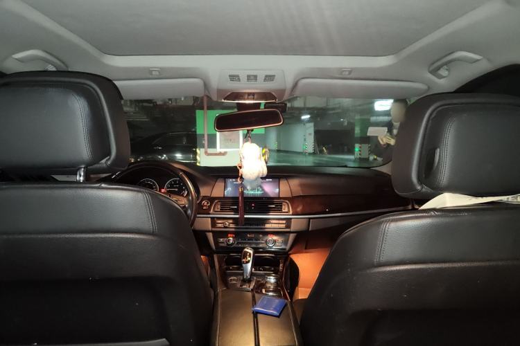 Used BMW 5 Series 2013 525Li Leading Model Headliner