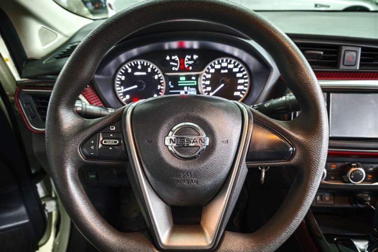 Used Nissan Lannia 2016 1.6L CVT Cool Edition Steering Wheel
