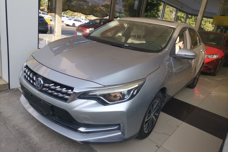 Used Venucia D60 2018 1.6L CVT Smart Connect Elite Edition