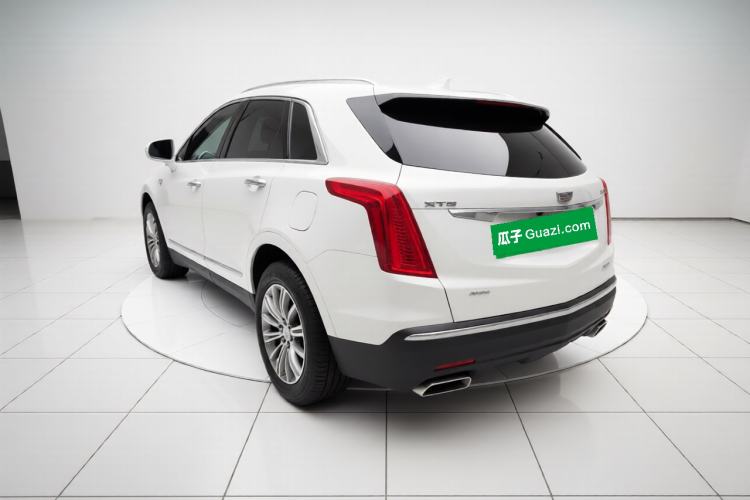 Used Cadillac XT5 2018 28T Four-Wheel Drive Luxury Model Rear Left 45 Deg