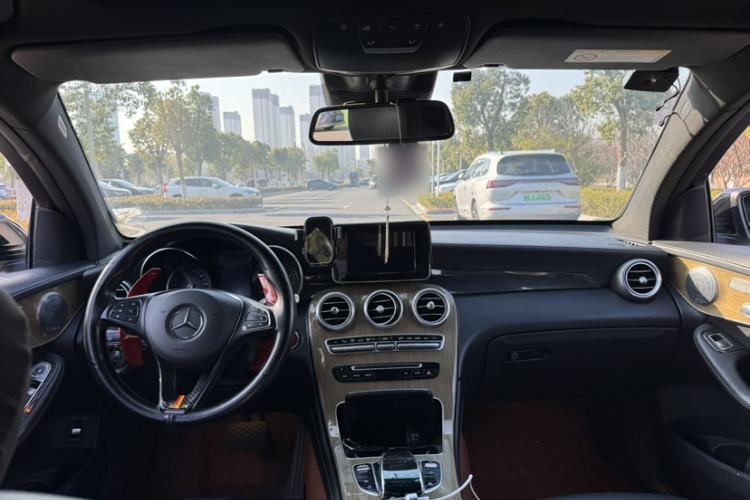 Used Mercedes-Benz GLC Coupe 2018 GLC 260 4MATIC Coupe SUV