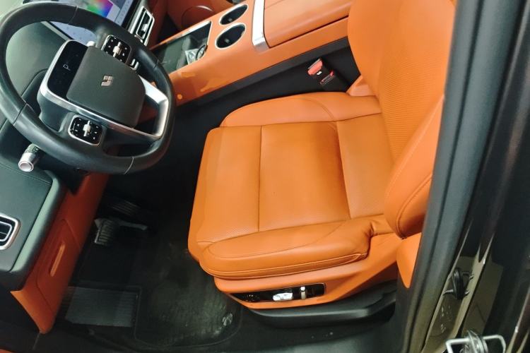 Used Li Auto L7 2023 Air model
