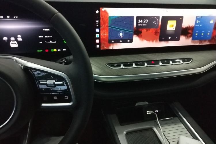 Used Wey Lanshan 2023 Four-Wheel Drive Ultra-Long Range Version
