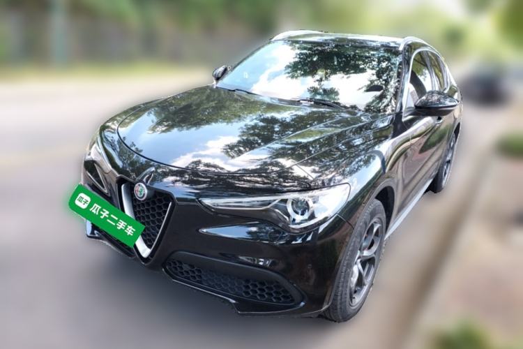 Used Alfa Romeo Stelvio 2017 2.0T 200HP Luxury Edition