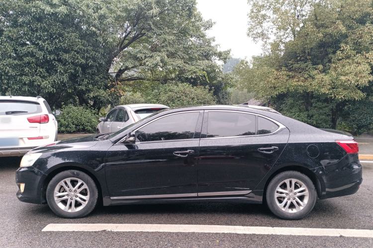 Used Changan Raeton 2014 1.8T Automatic Elite Anniversary Edition China IV Standard
