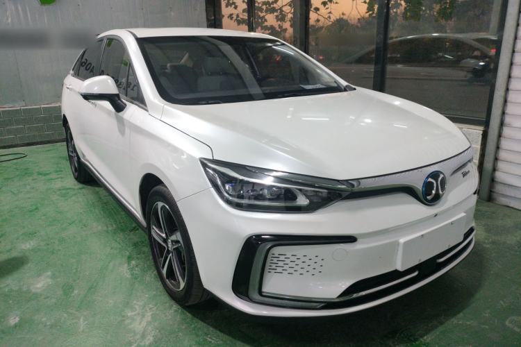 Used BAIC Beijing EU5 2018 R550 Smart Trend Edition
