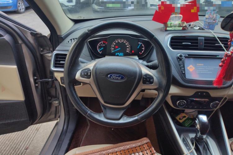 Used Ford Escort 2015 1.5L Automatic Fashion Model Steering Wheel