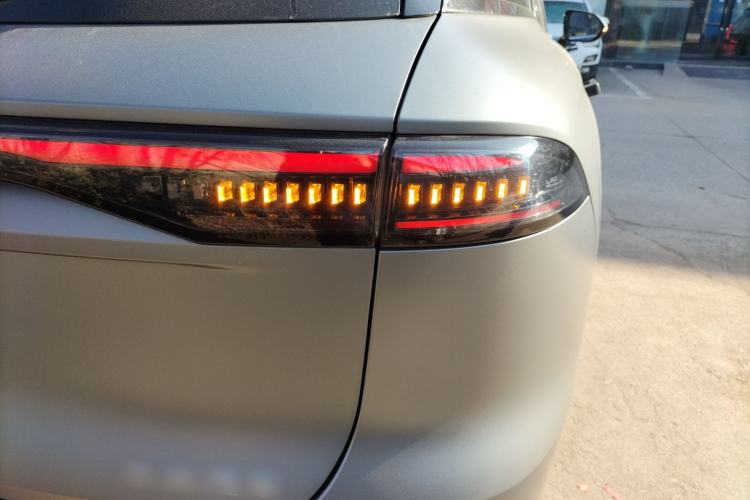 Used Chery Tiggo 8 L 2024 2.0T Two-Wheel Drive Prestige Version 5 Seats