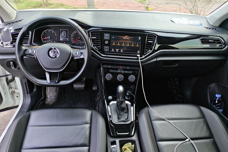 Used Volkswagen T-ROC 2019 280TSI DSG Two-Wheel Drive Comfort Version China VI Standard