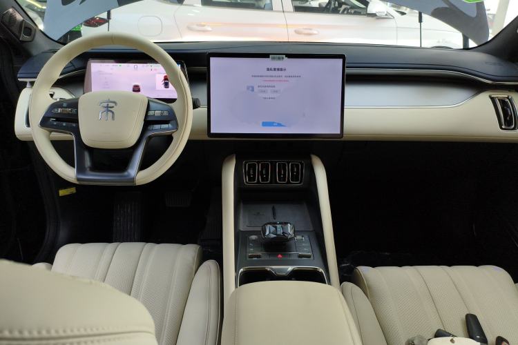 Used BYD Song L EV 2025 550 km Excellence Version