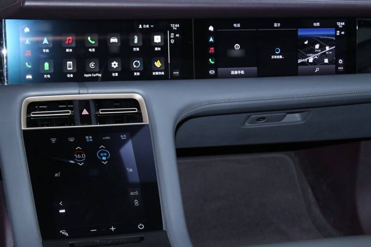 Used Porsche Taycan 2022-Year Updated Taycan
