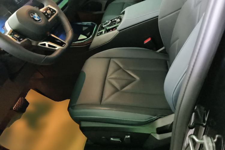 Used BMW X3 2025 xDrive30L Leading Model M Sport Package
