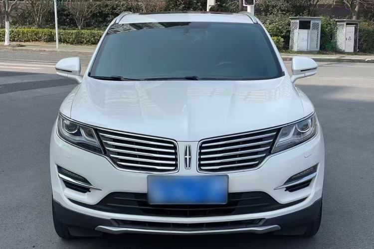 Used Lincoln MKC 2017 2.0T Two-Wheel Drive Deluxe Edition
