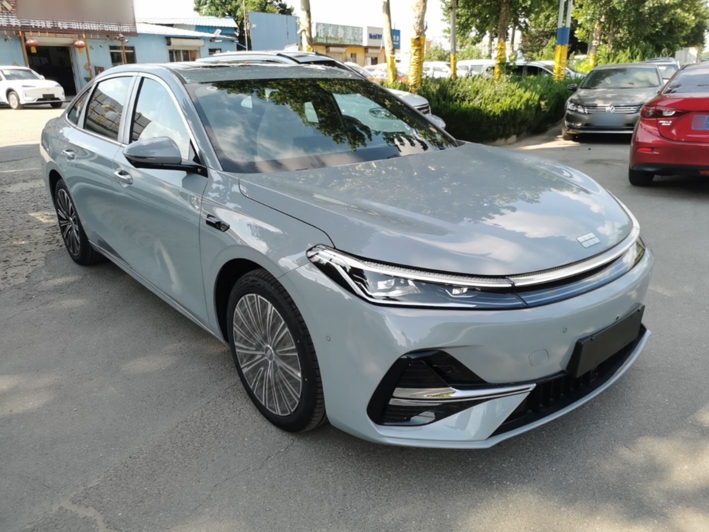 Geely Galaxy A7 2025 Model EM-i 150km Starship Edition — снимка 3