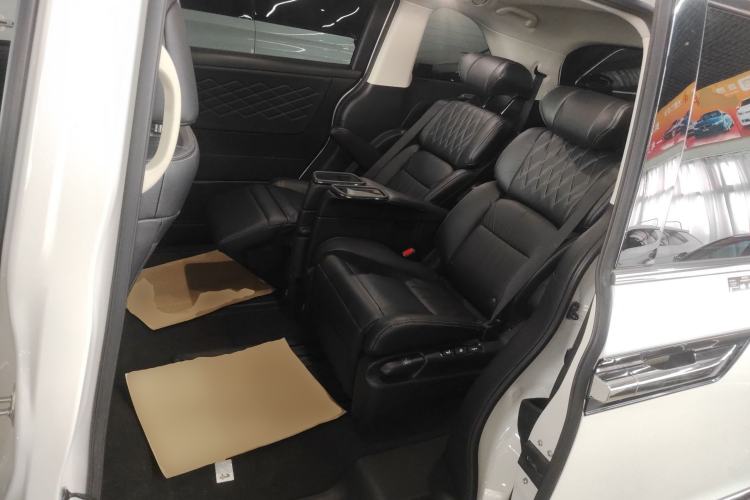 Used Honda Elysion 2019 2.0L Hybrid Supreme Edition