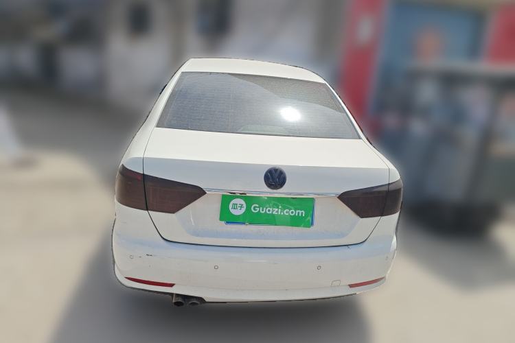 Used Volkswagen Lavida 2013 Restyled Classic 1.6L Automatic Comfort Edition