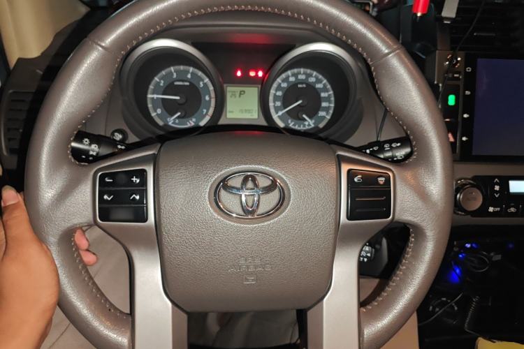 Used Toyota Prado  Steering Wheel