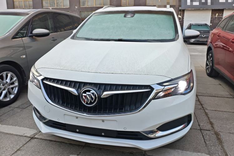 Used Buick GL6 2021 323T Mild Hybrid Connect Prestige Model

