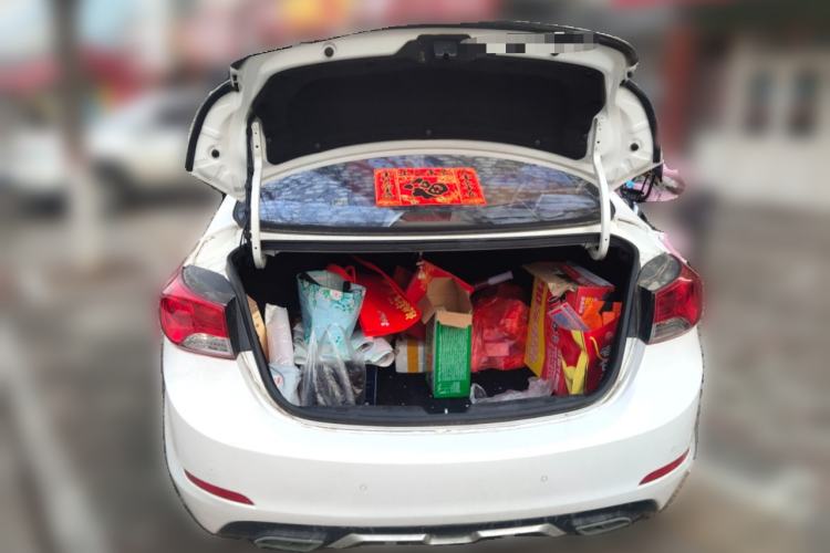 Used Hyundai Elantra (5th Generation / Langdong) 2015 1.6L Manual Leading Model
