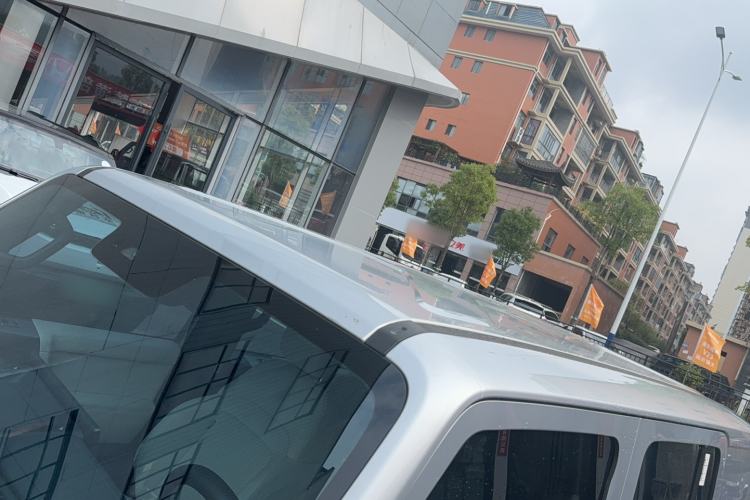 Used iCAR V23 2025 401 Two-Wheel Drive Intelligent Driving Version
