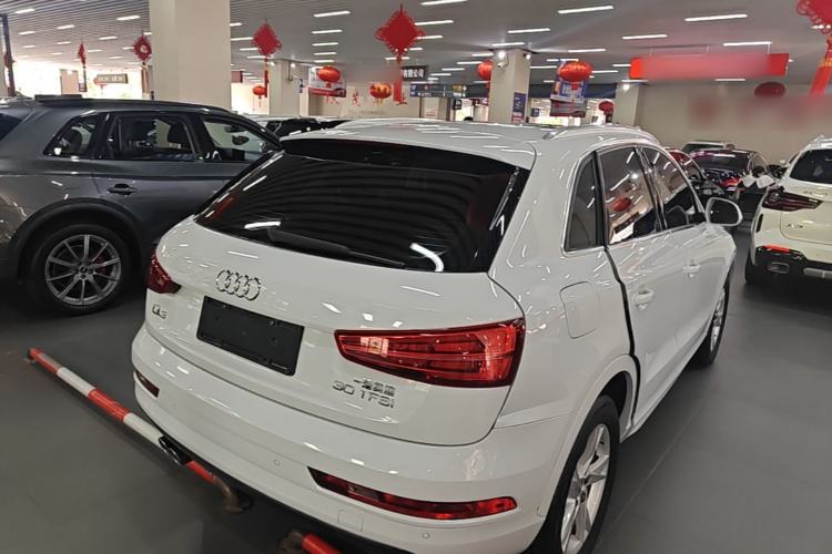 Used Audi Q3 2016 30 TFSI Fashion Model
