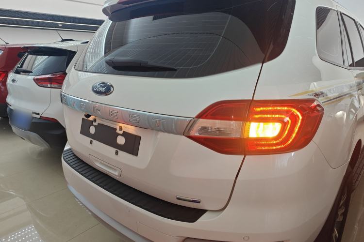 Used Ford Everest 2017 2.0T Gasoline Automatic 4x4 Luxury Edition 5 Seats