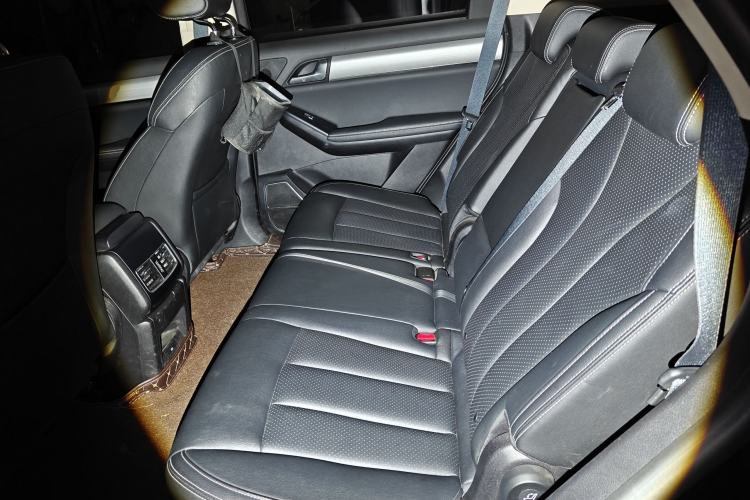 Used BYD Tang 2018 2.0T Automatic SmartConnect Luxury 7-Seater China V Emission Standard
