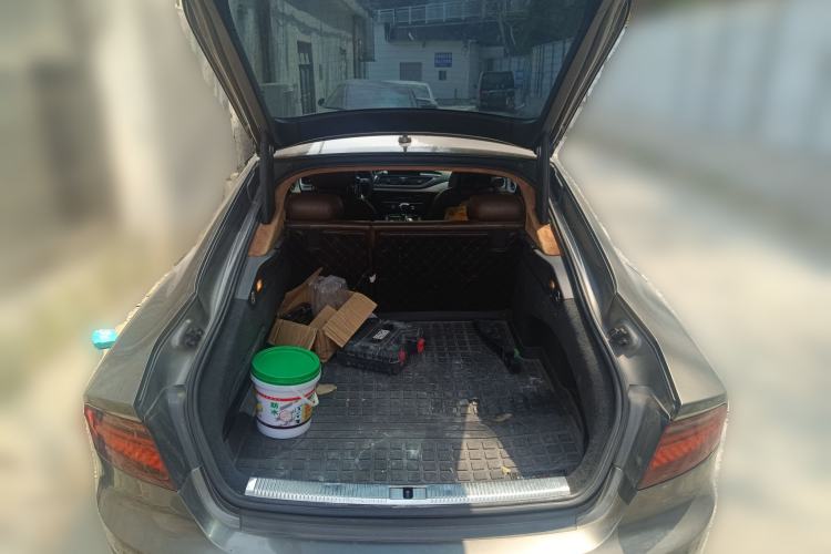 Used Audi A7 2013 35 FSI quattro Ambition Edition Trunk