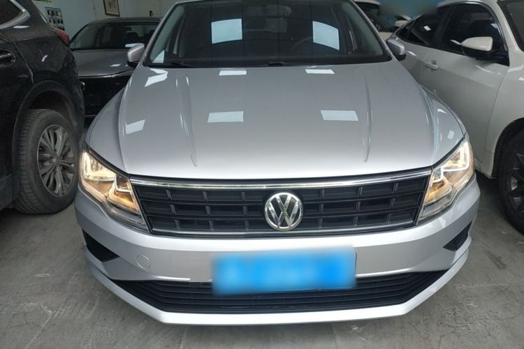 Used Volkswagen Jetta 2017 1.5L Automatic Fashion Model