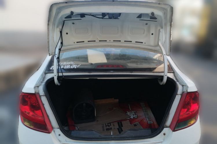 Used Chevrolet Sail 2011 Sedan 1.4L AMT Happiness Edition