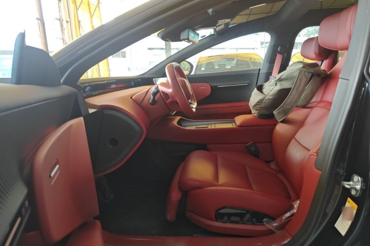 Used Avatr 12 2025 Updated Ultra All-Electric Four-Wheel Drive Left Front Seat