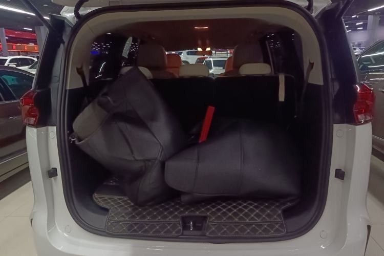 Used SAIC MAXUS G50 2023 1.5T Manual Comfort A Trunk